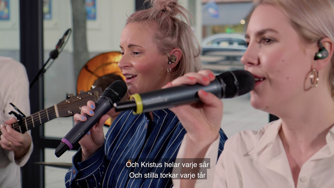 Musik: Det går en väg mot framtiden (Akustisk version)
