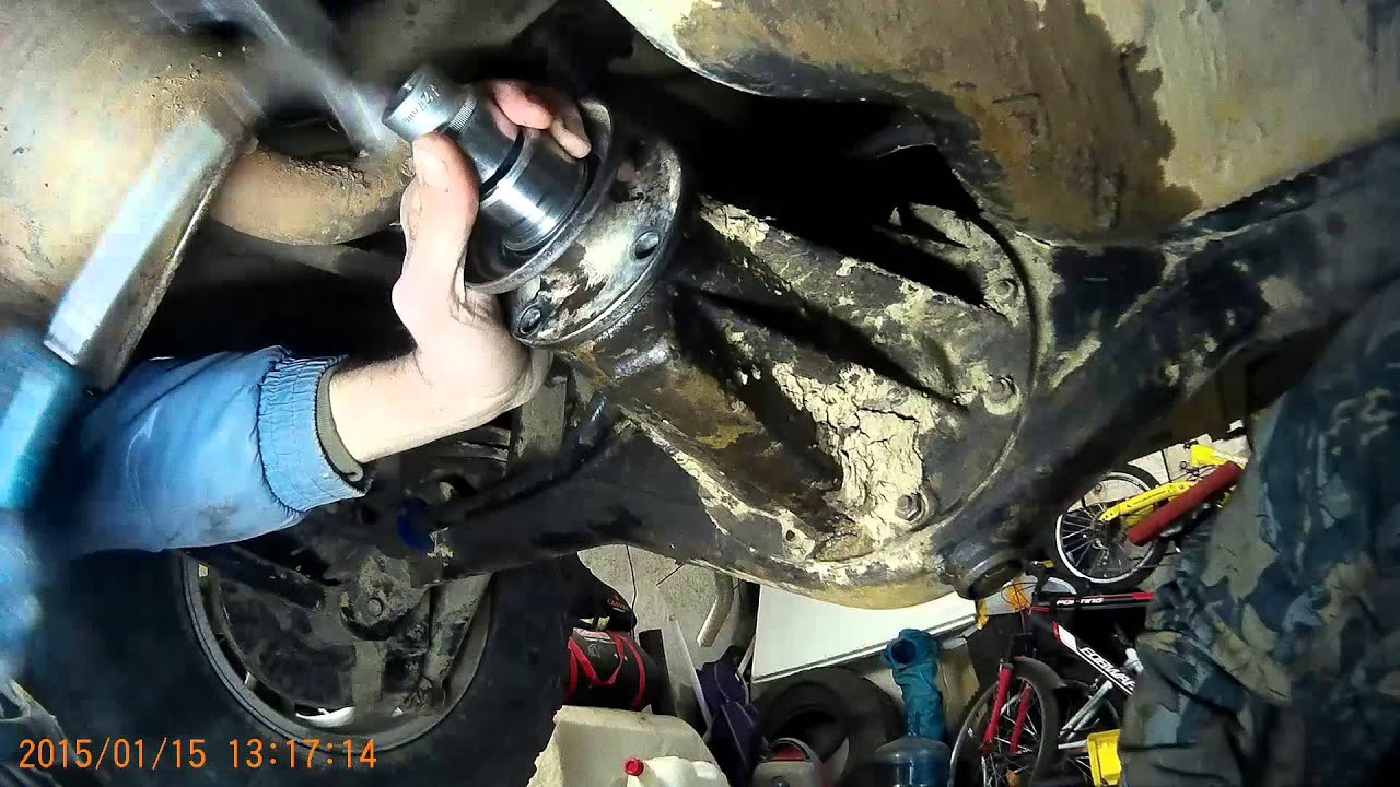 Замена сальника ведущей шестерни (хвостовика) зад.моста на Hover H5