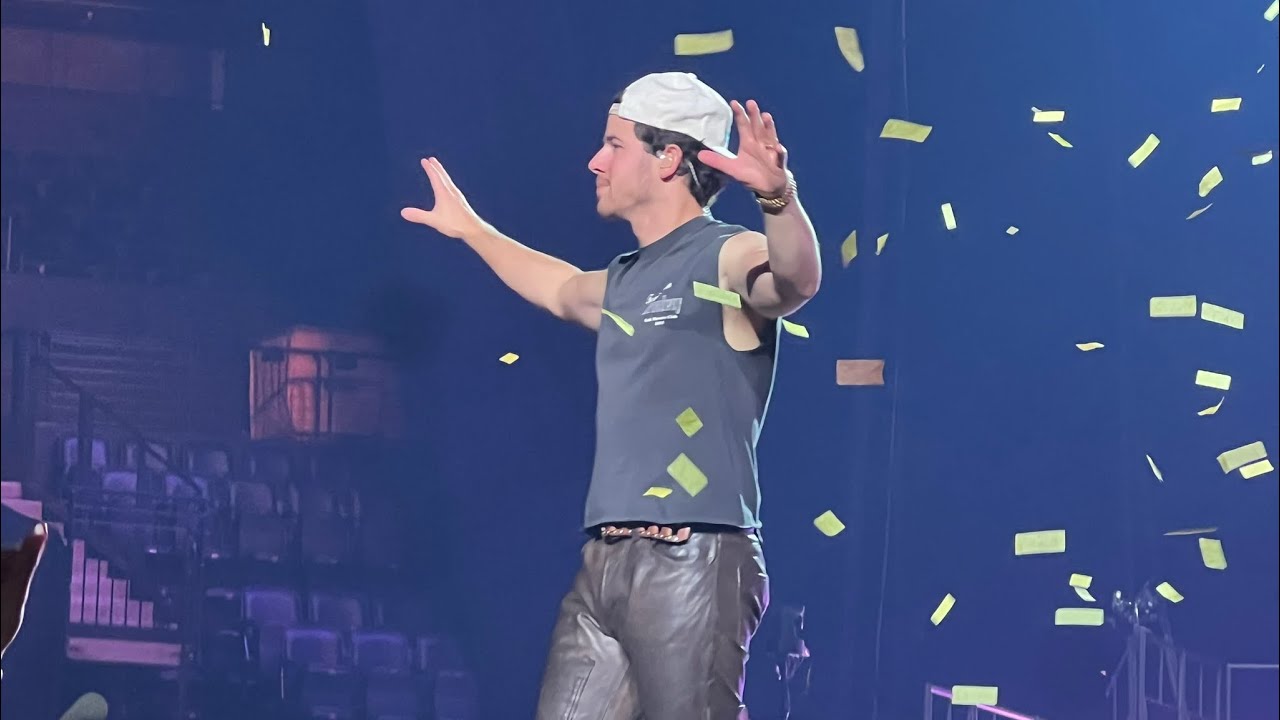 Nick Jonas-Jealous (Live)
