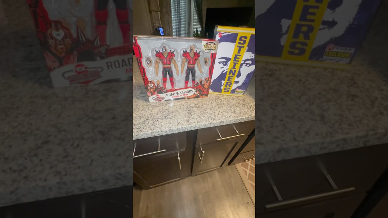 Ringside Collectibles Road Warriors Red Steiner Brothers
