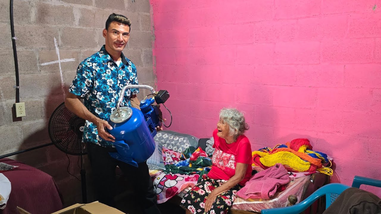 Ya se hizo la compra del inodoro y  la bomba hidro para doña Juanita