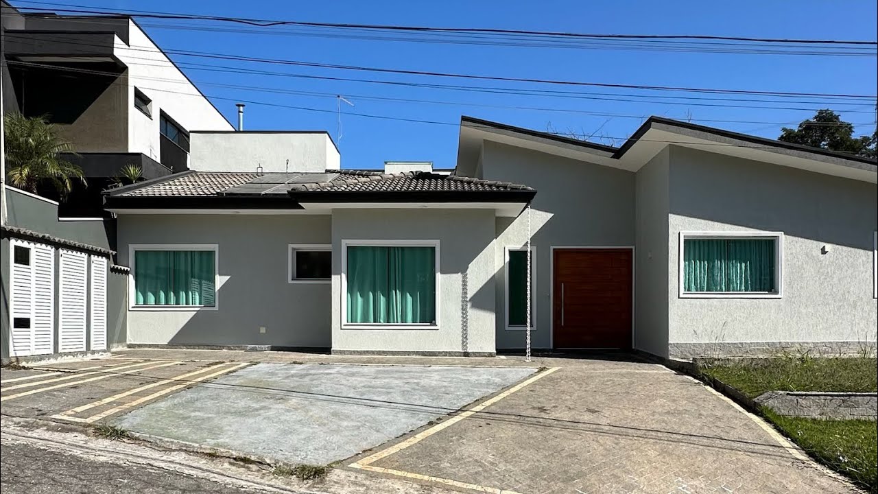 Linda Casa á Venda - Condomínio Aruã - Mogi das Cruzes - SP