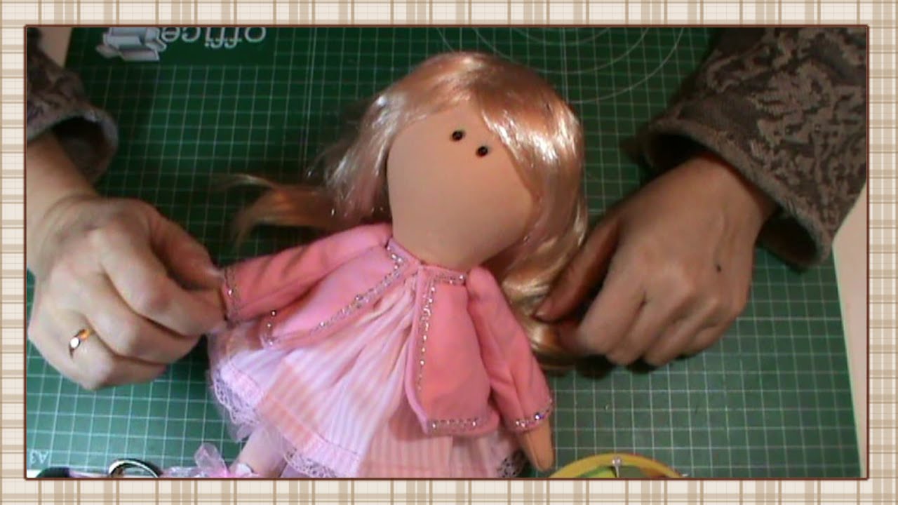 Tutorial muñeca rusa: Abrigo y pelo