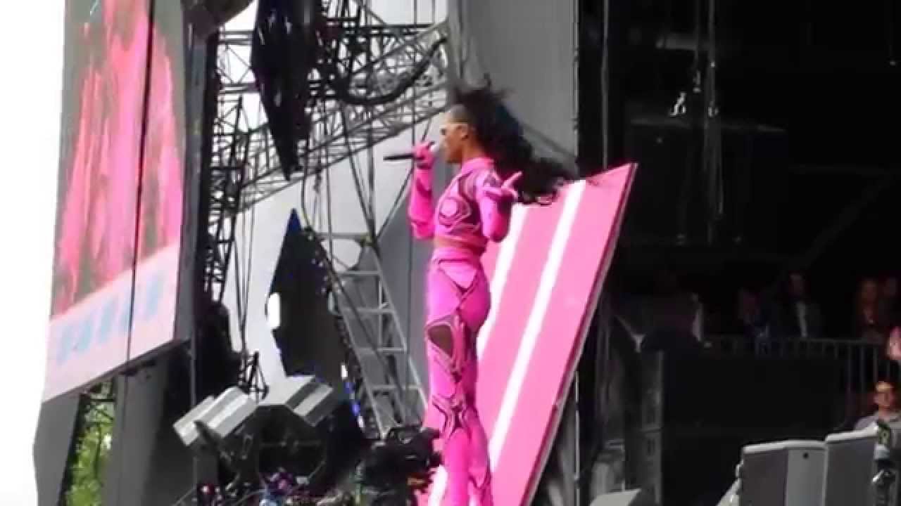 Azealia Banks - BBD+Fierce Wireless Festival 2014 London