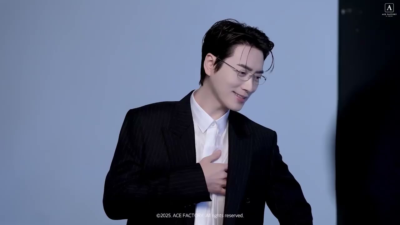 LEE JUN HYUK