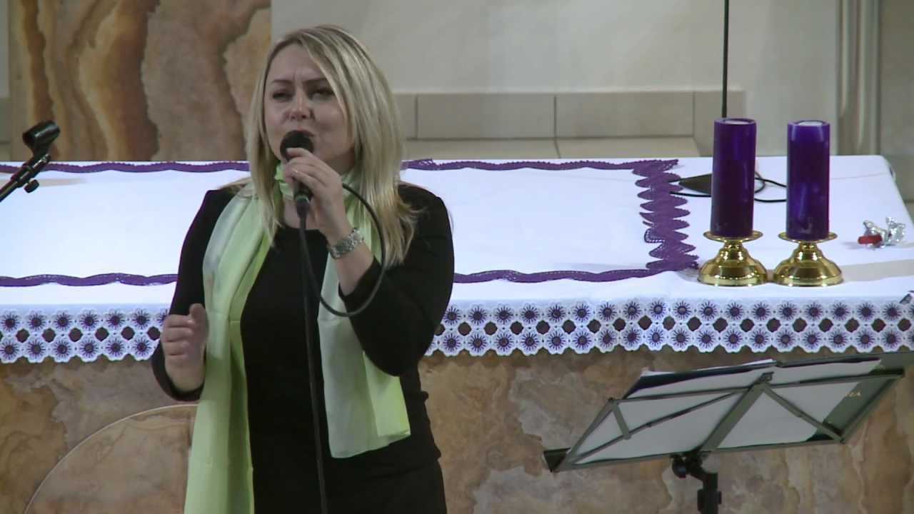 Ren&aacute;ta Čonkov&aacute; - Hallelujah (Live 2010)