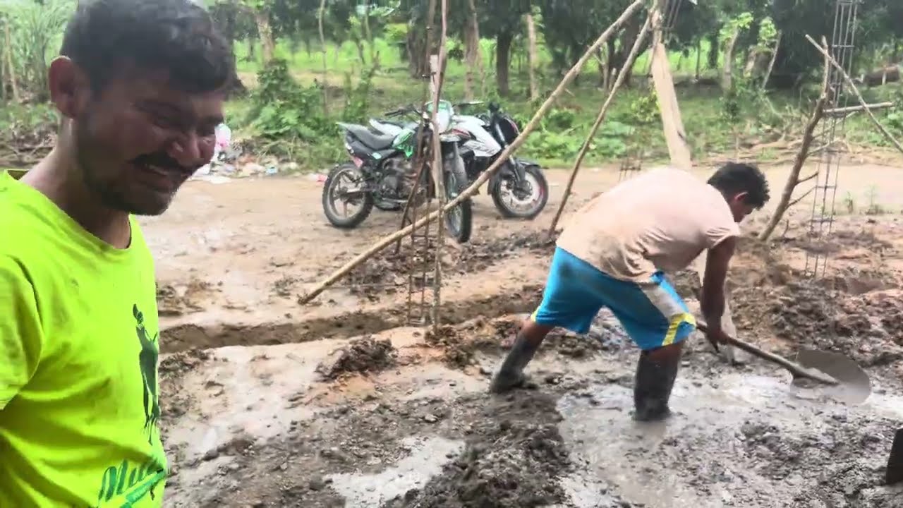 Bombazo andancito les. Muestra como se gana la vida el trabaja.dice que mauda no le da dinero mire 