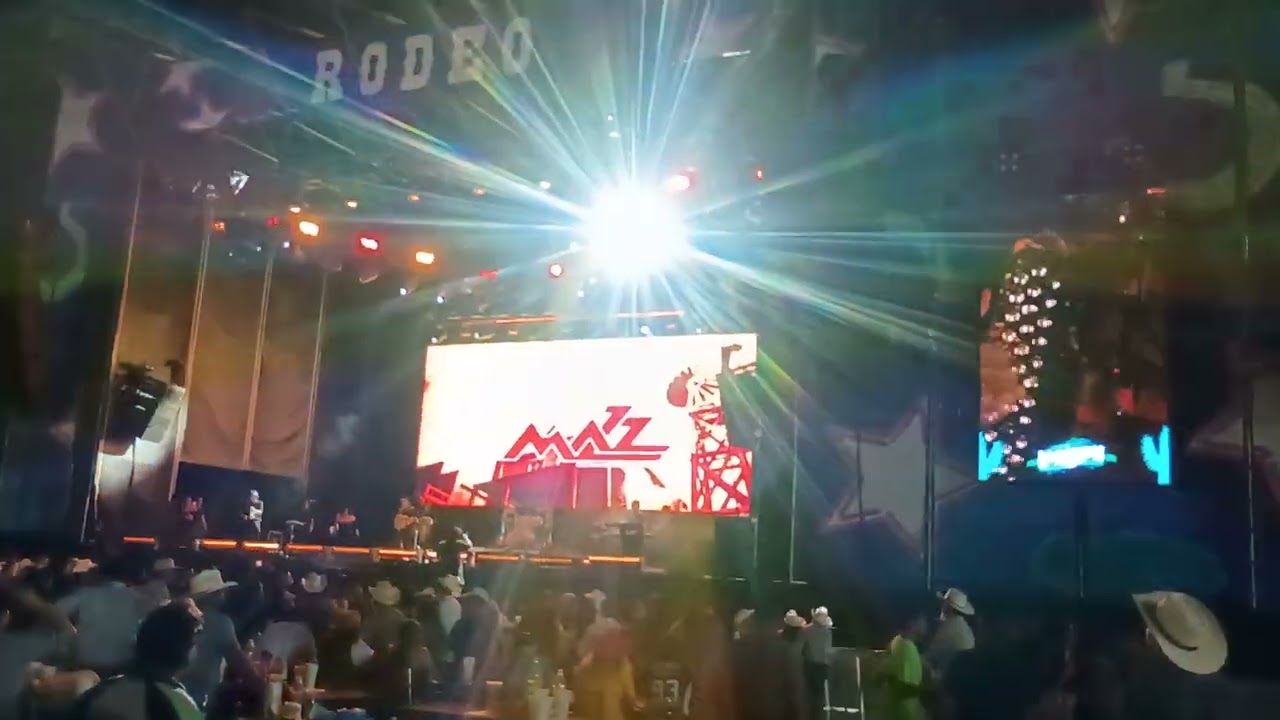 Grupo Mazz en Nortex 25 solo de acordeon