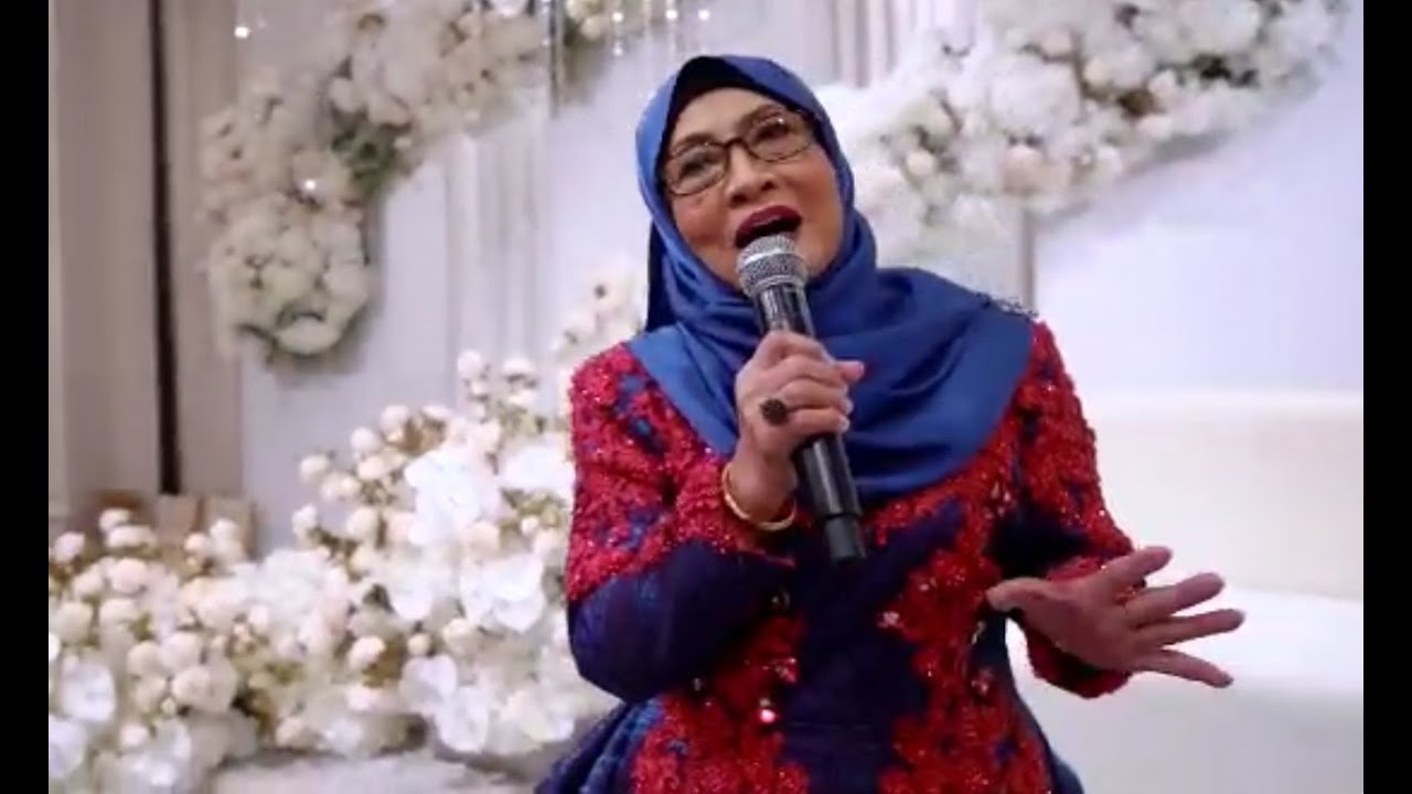 Jamuan Malam Bersama Sanisah Huri