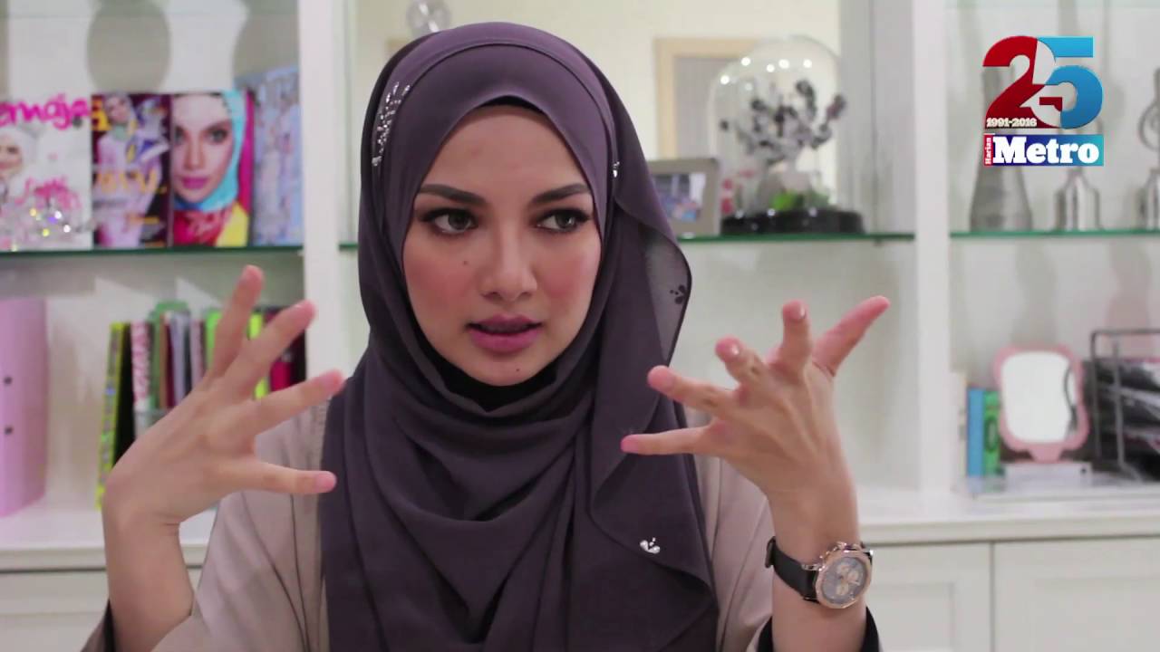 Kafe Ahad - Neelofa fokus masa depan