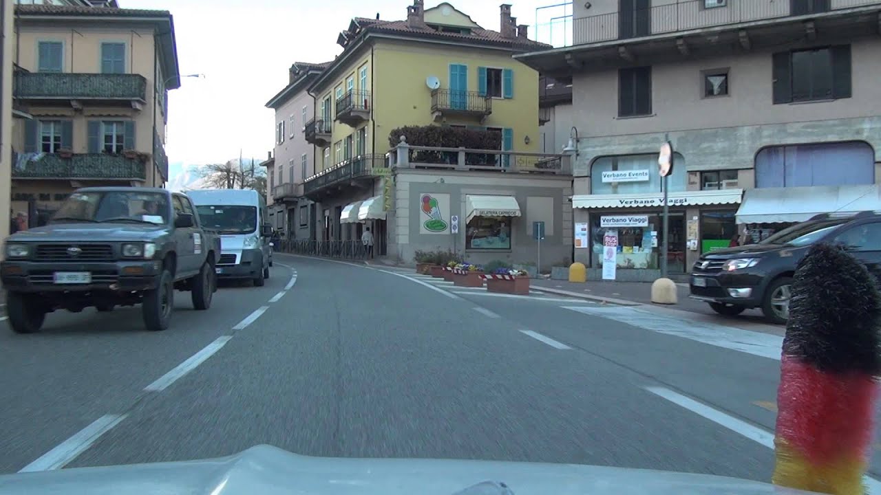 Stresa Baveno Feriolo Lago Maggiore SS 33 Italien Italia 2.4.2015