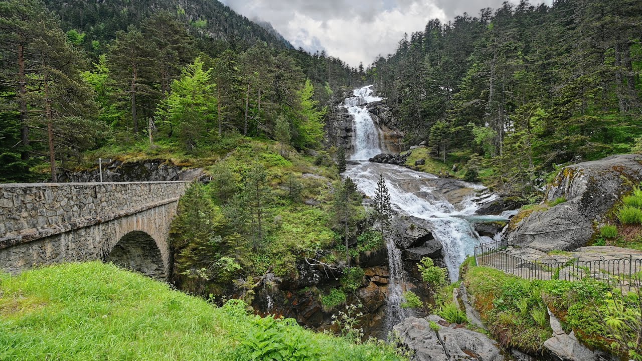 Le Pont d'Espagne (4K) - Le pays des cascades - Cauterets - Région Occitanie - France