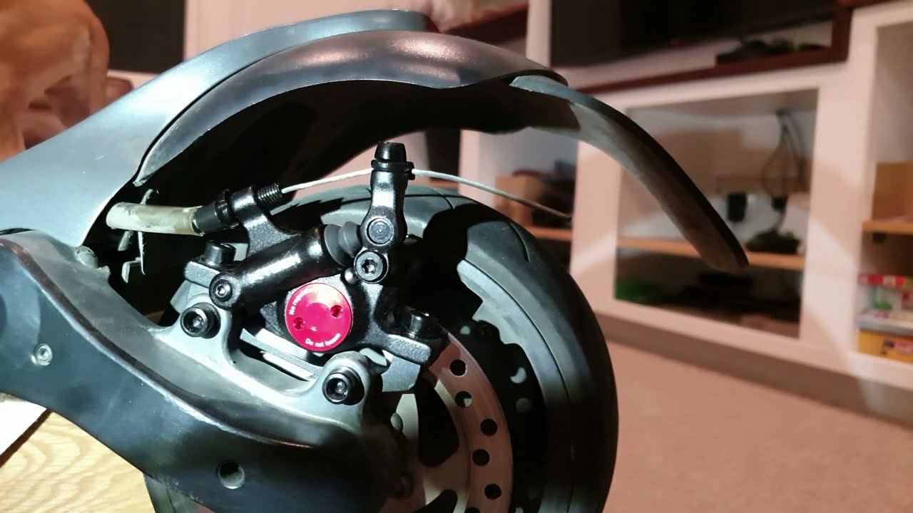 Mercane WideWheel Pro X-Tech Zoom Brake Upgrade