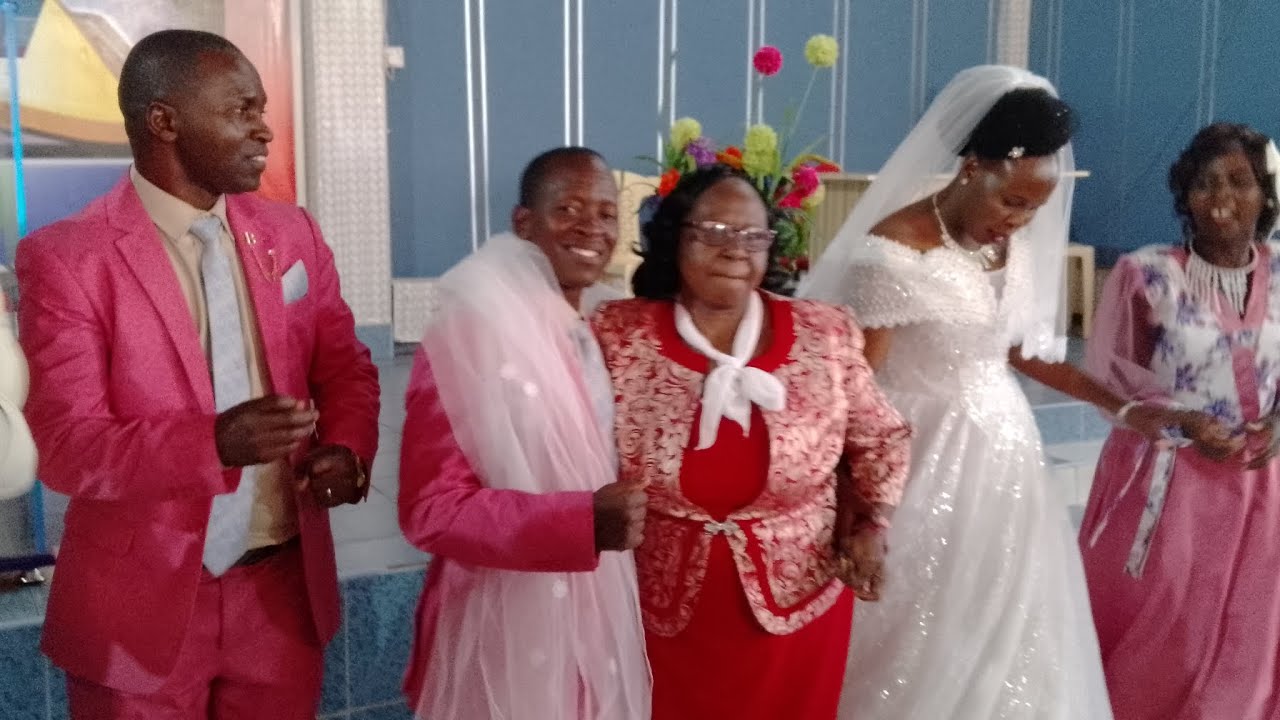 Kimathi and Purity Wedding 💒🌸💐 Psalms 100:1 MAKE A JOYFUL NOISE TO THE LORD ALL THE EARTH