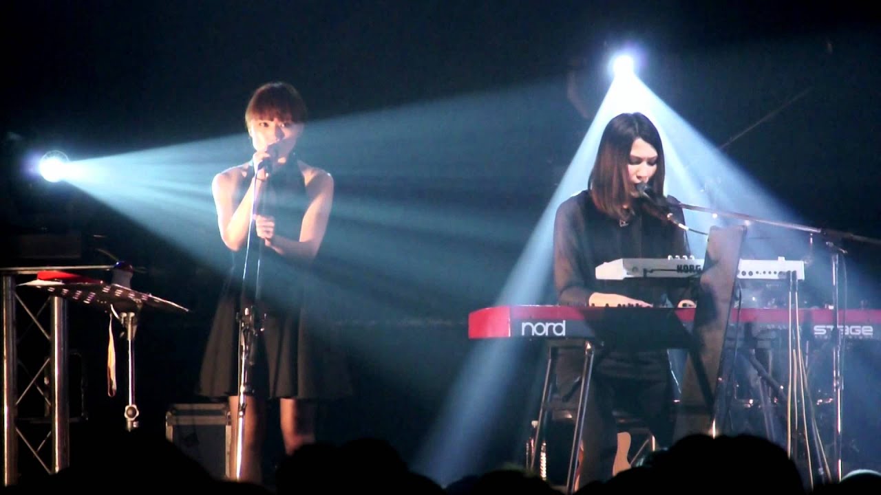 Tizzy Bac 2012 [Forever 21] 演唱會﹣七年