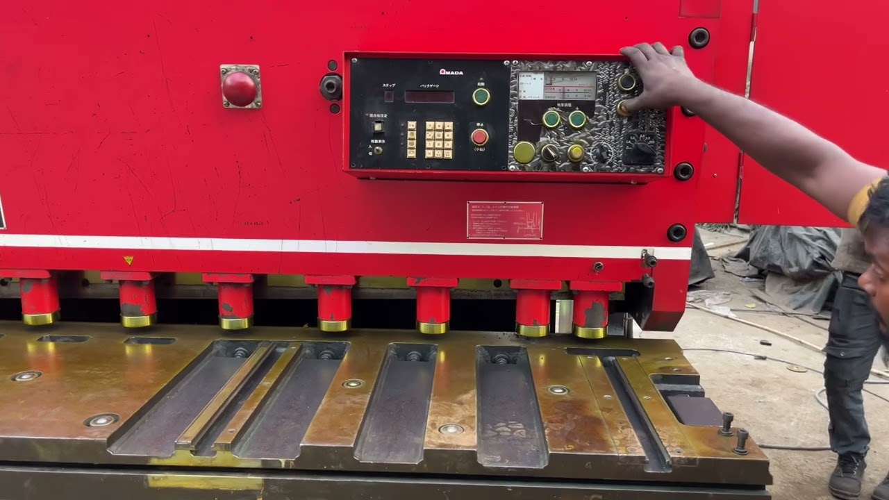 AMADA SERING CUTTING MACHINE SS ENGINEERING MACHINE TOOLS 