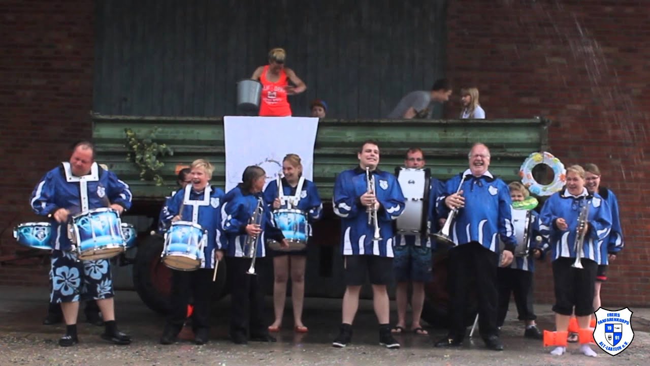 Freies Fanfarenkorps Alt-Laatzen bei der Cold Water Challenge 2014