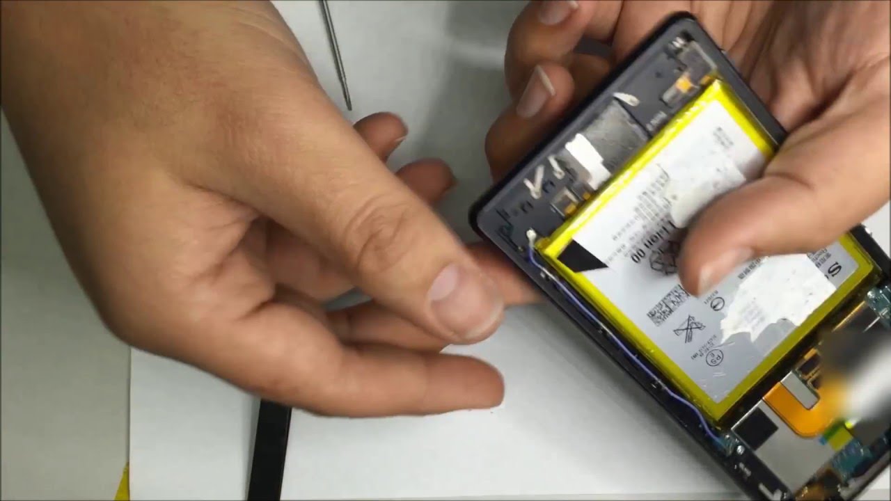 World's First Sony Xperia Z3 Assembly Video for Screen Repairs