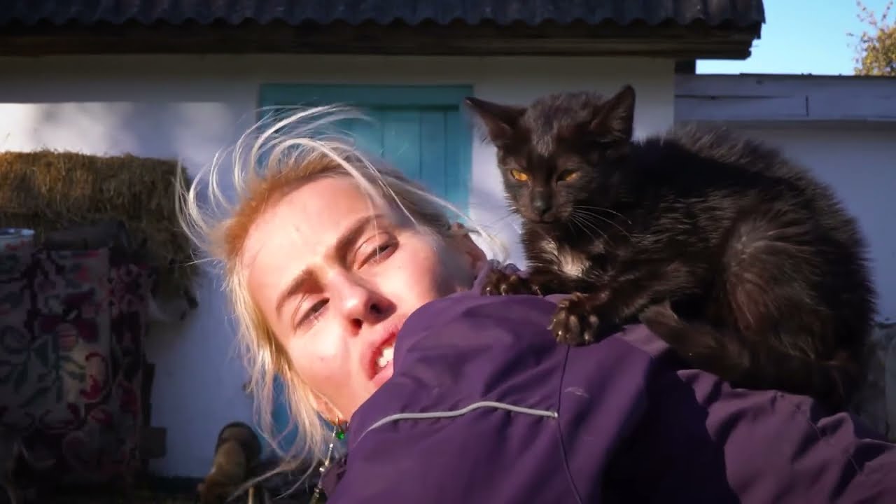 Жизнь молодой женщины в деревне вдали от цивилизации