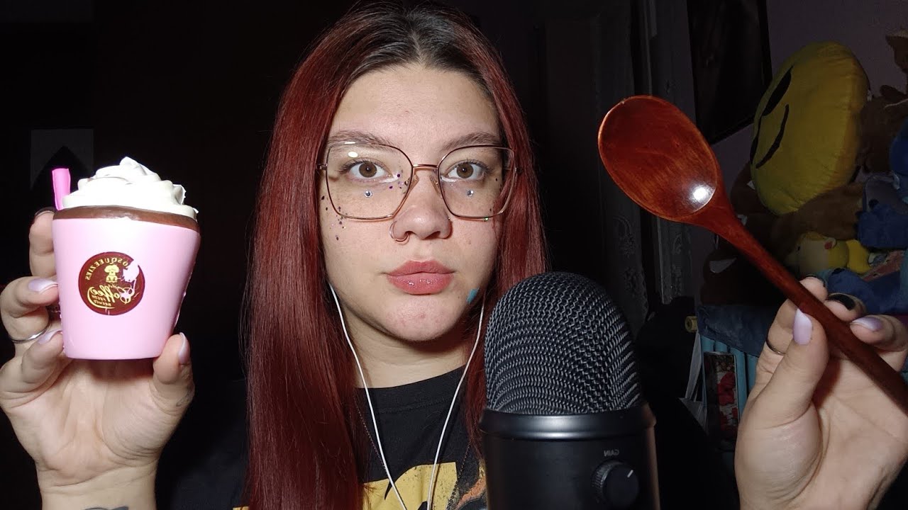 EXTREME FAST and AGGRESSIVE TAPPING on RANDOM OBJECTS 😴💜 | ASMR ITA