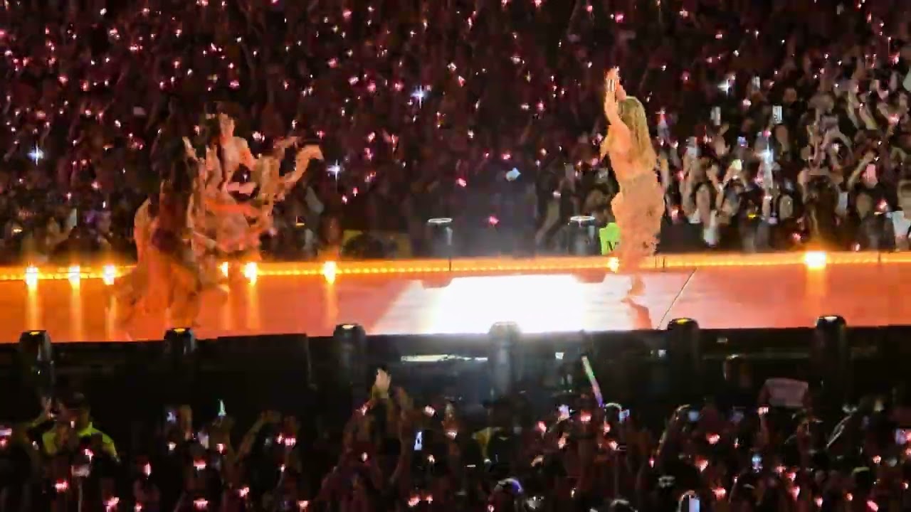 Shakira- 