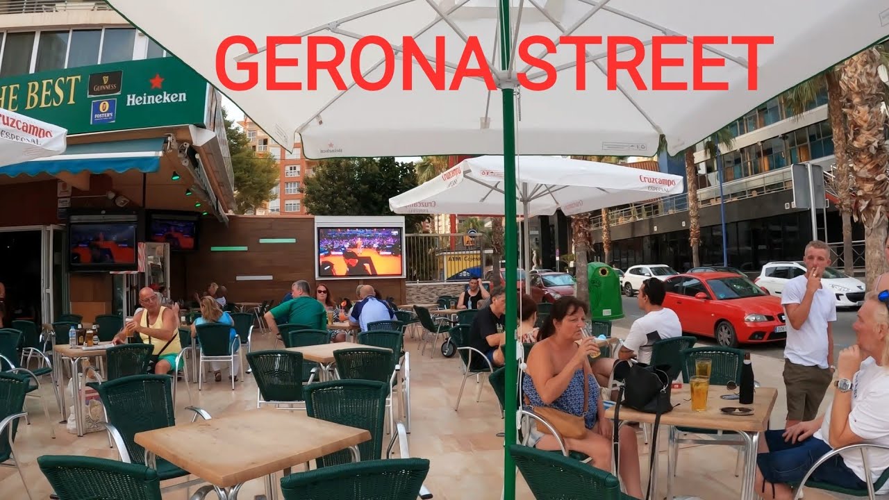 Benidorm - Gerona street - Calle Gerona - Rue de G&eacute;rone - Bars - July 2021