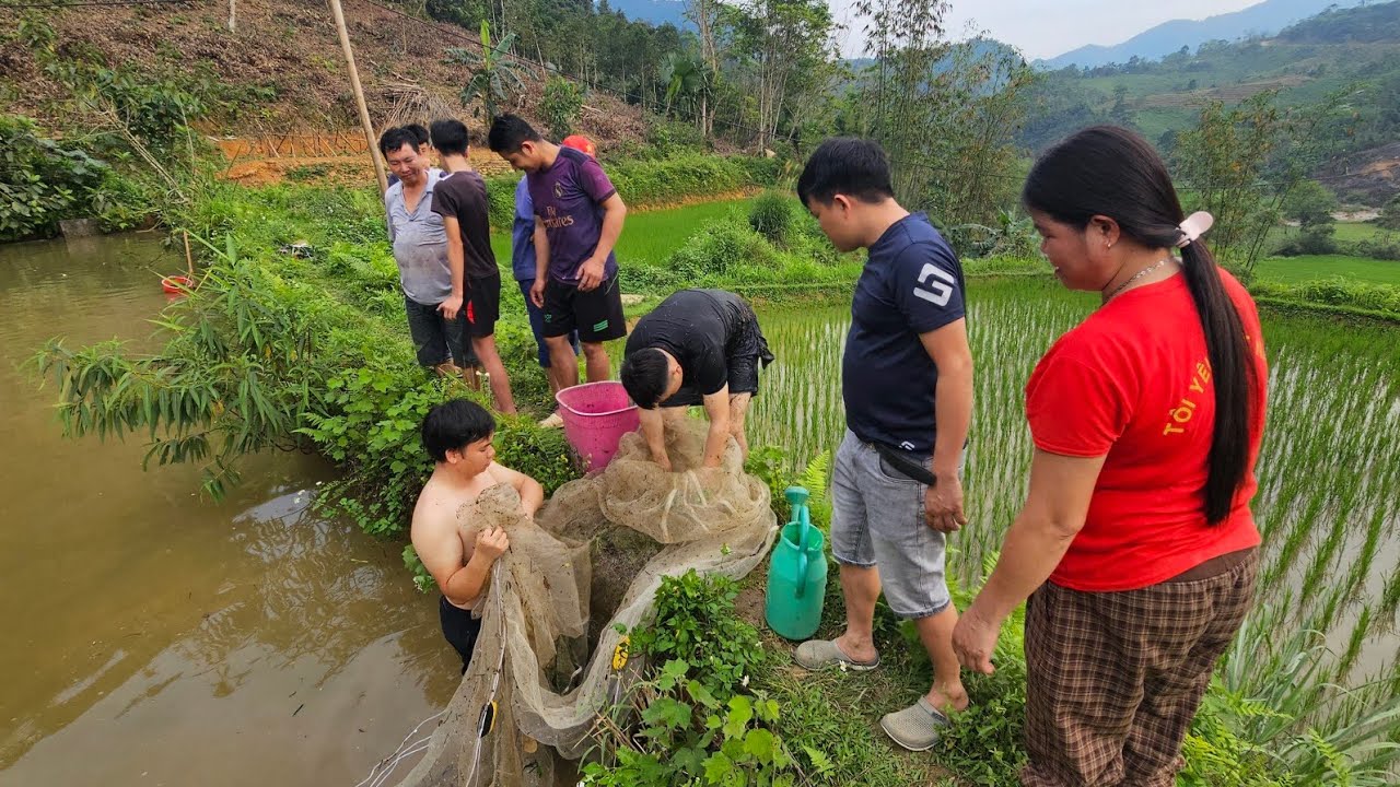 Lang thang v&agrave;o bản C&ocirc; đơn gặp Trưởng th&ocirc;n C&aacute; Thần 12 năm chưa được 3kg Vịt xanh L&eacute;t.Nguyễn Tất Thắng
