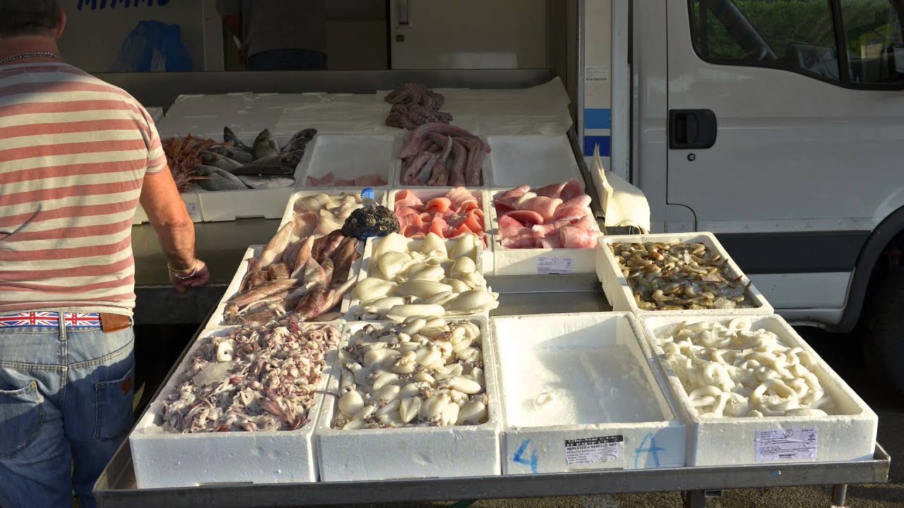 Adriano Carafoli - Timelapse mercato degli alimentari di Melegnano