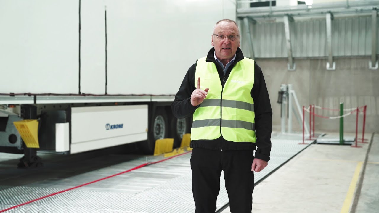 This ensures the durability of your trailer. KRONE Future Lab Part 3! | KRONE TV