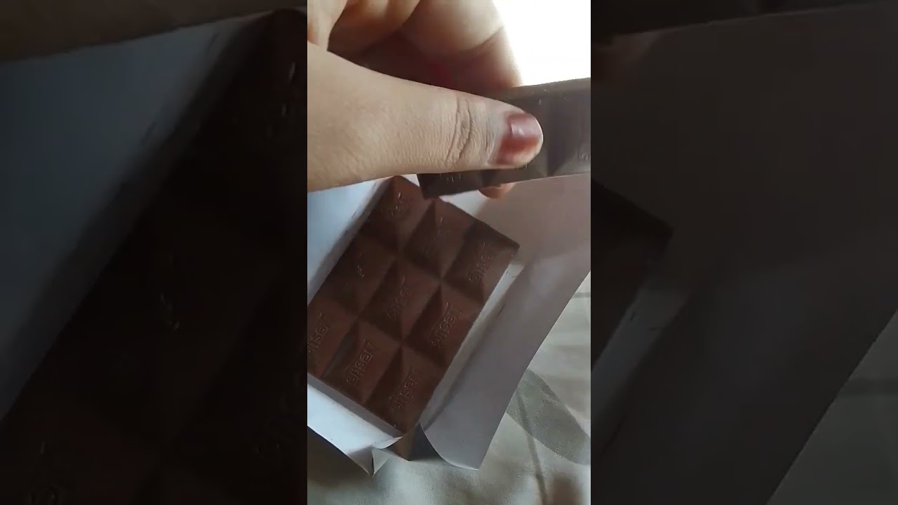 Chocolate lovers#subscribe | Kitkat classic opening Lifeline Kitchen #short#kitkat#chocolate#classic