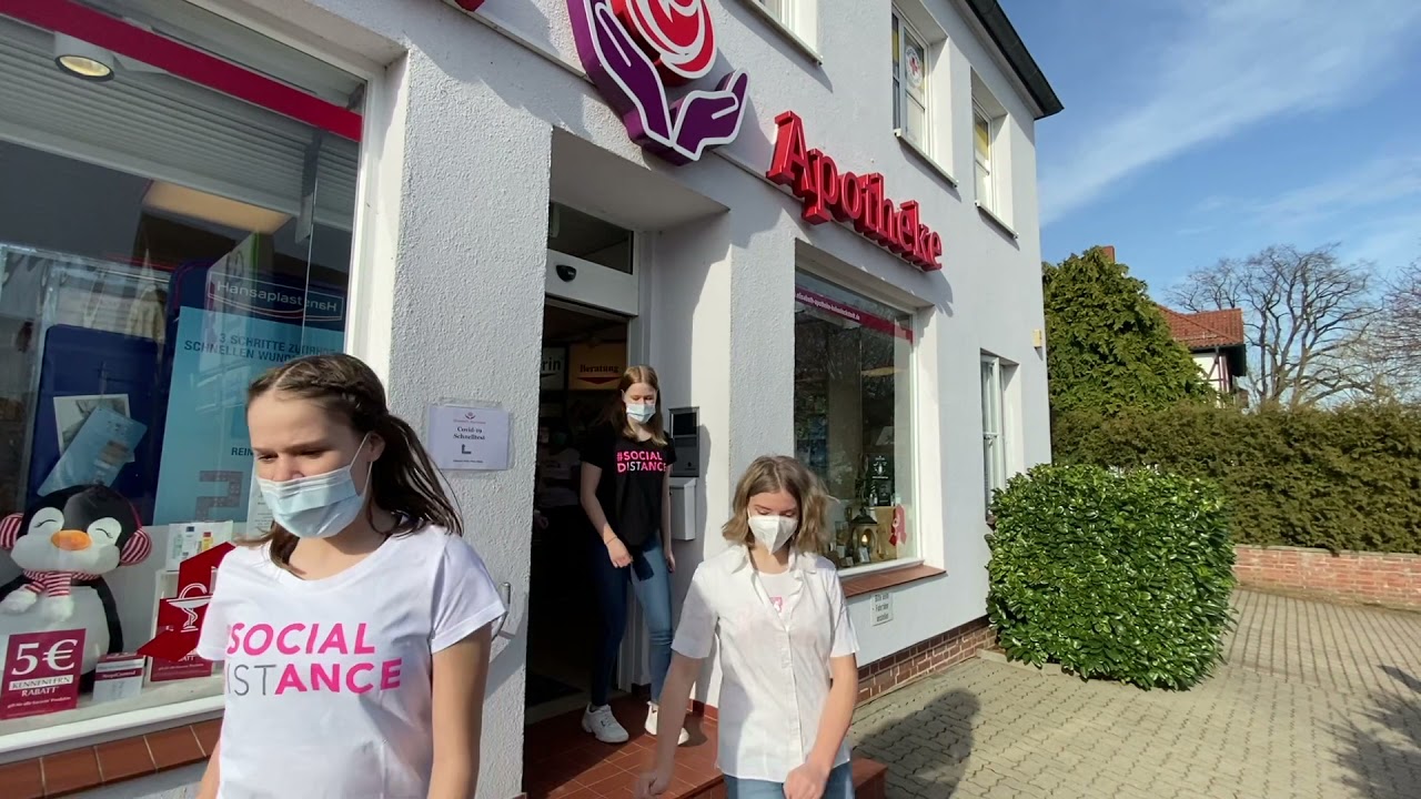 Elisabeth Apotheke und Landhaus Apotheke tanzen gegen Corona