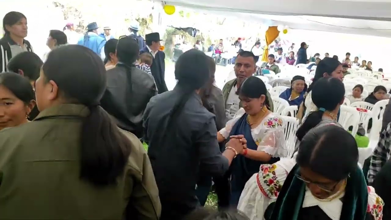 PINSAQUIREÑA ‐BODA EN PEGUCHE