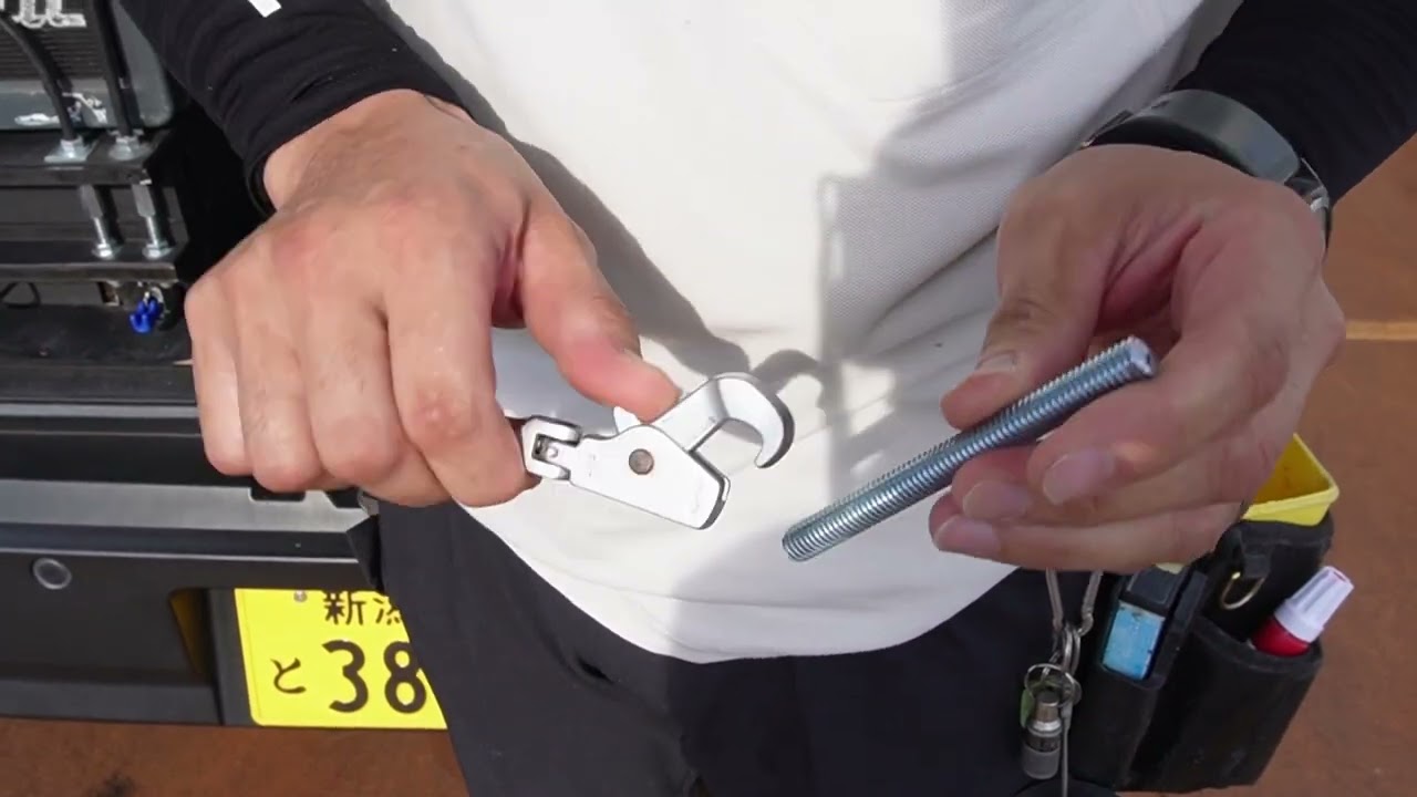 トップ電工　会社紹介ムービー　「現場編（腰道具紹介）」