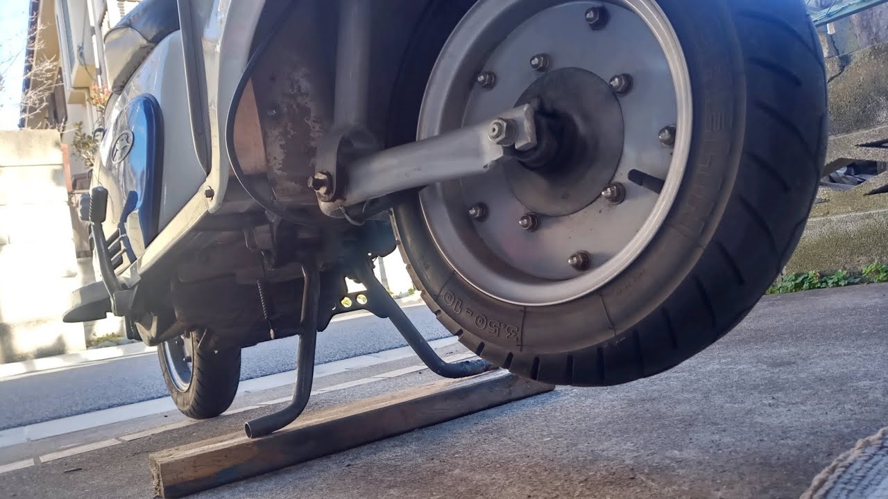 ラビットスクーターS301のタイヤ交換　Replace the tires on my rabbit scooter.