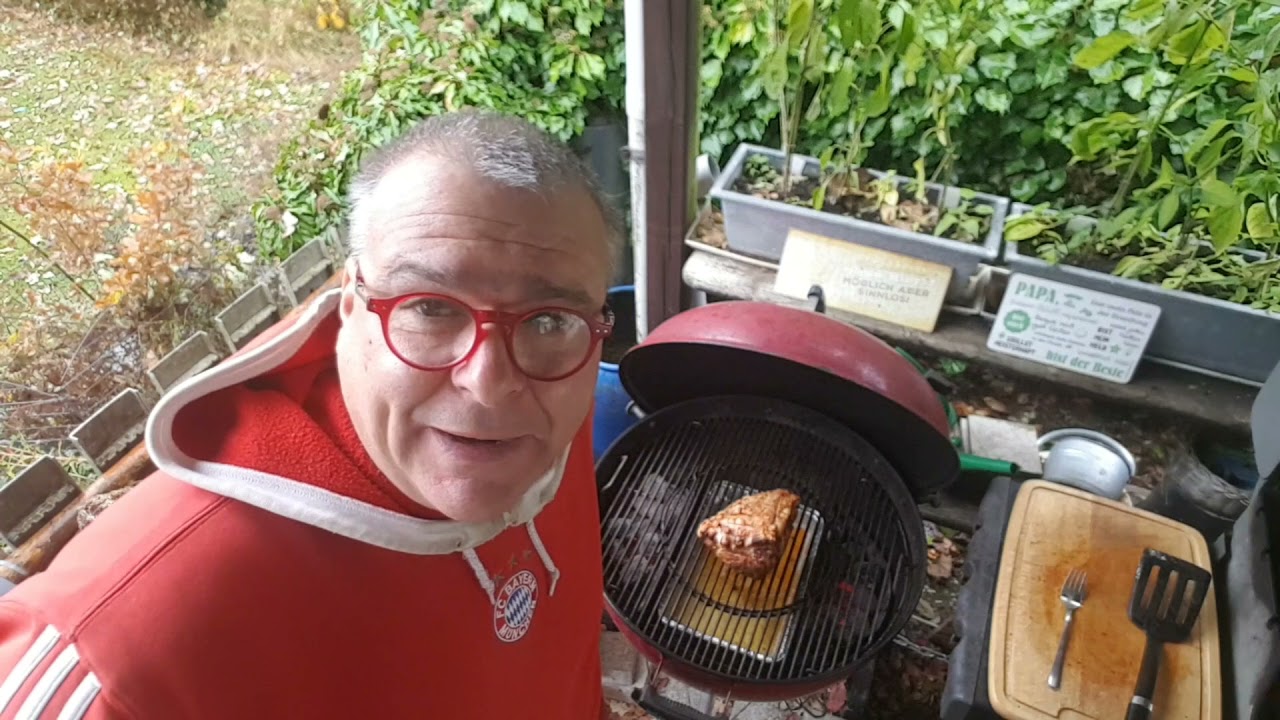 Schweineschulter mit Schwarte 🐷 Pork shoulder with rind 🐽 Holger's Grillen 🔥