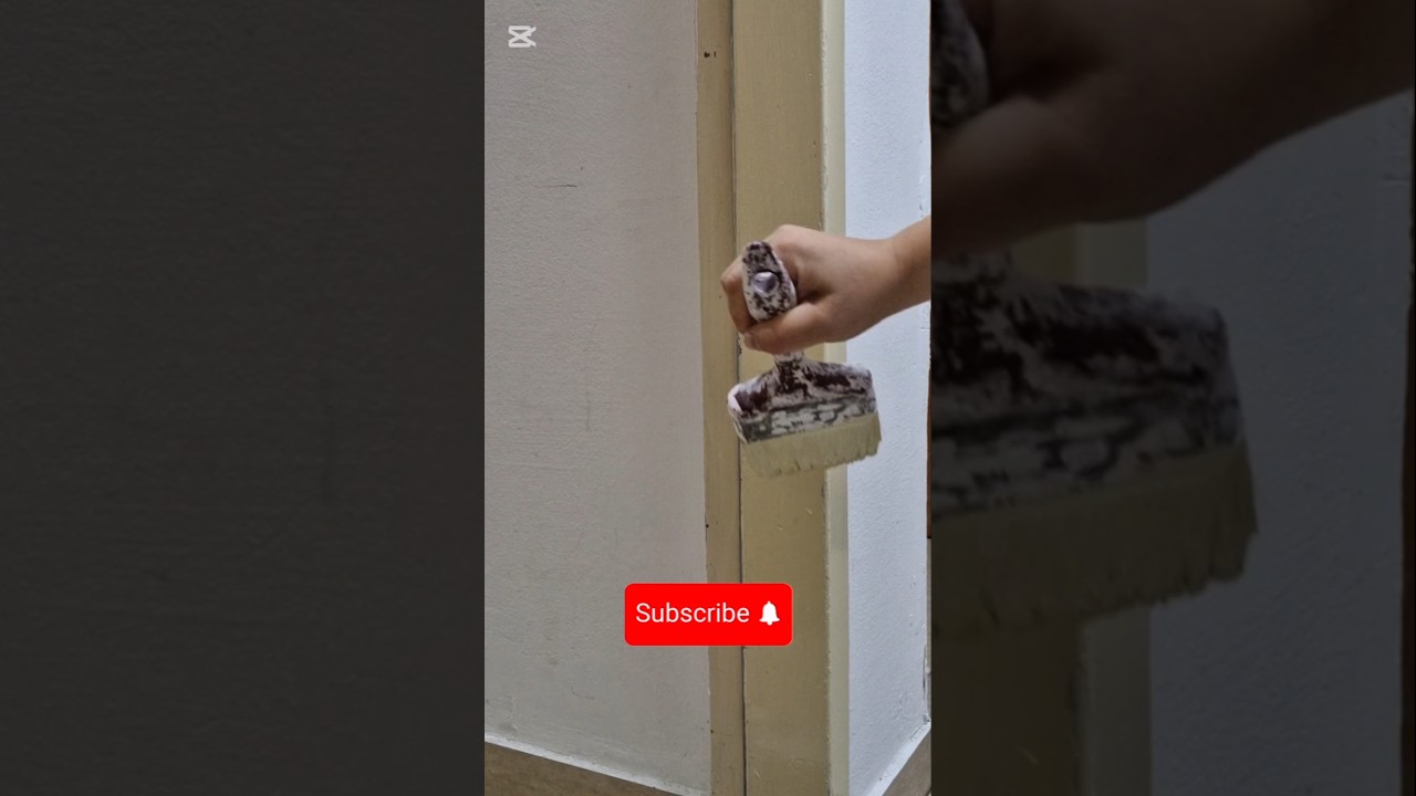 How to paint a door frame 🚪#diy #handywork #work #tools #handytools #handywoman #woodworking #doors