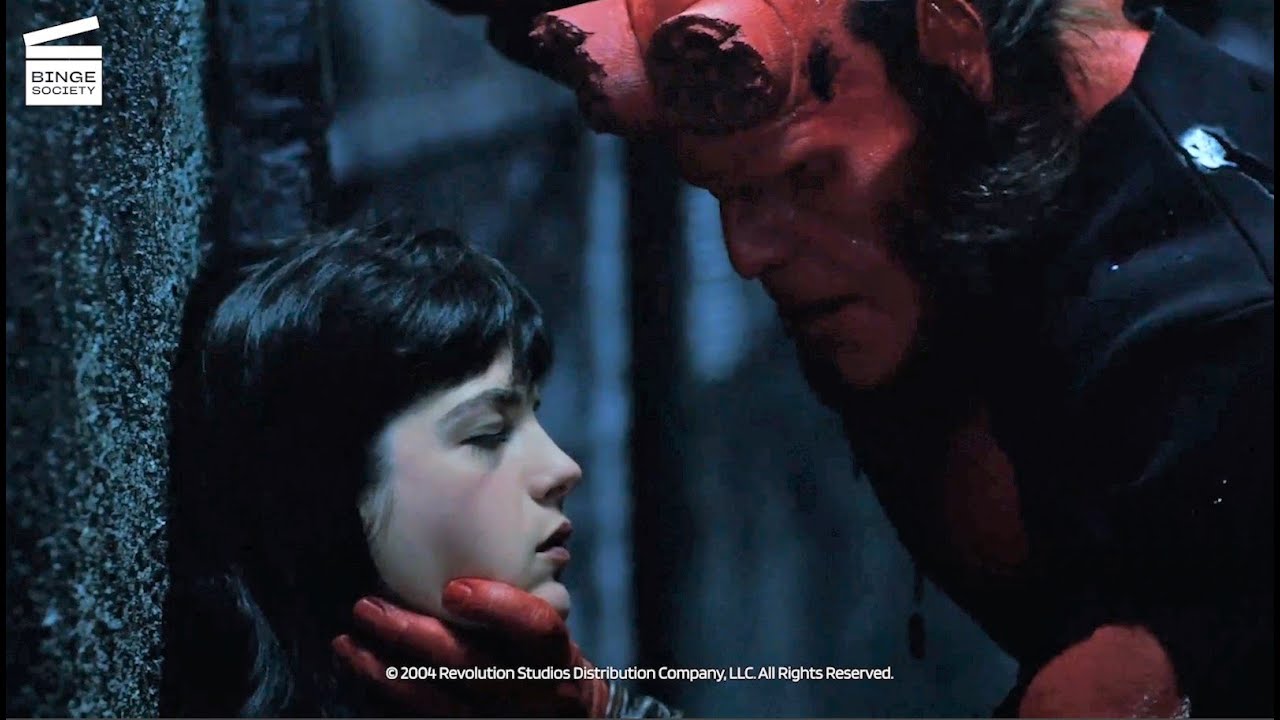 Hellboy: Turbulent tentacles (HD CLIP)