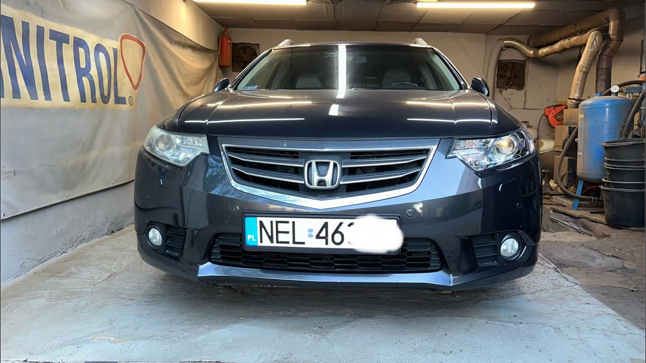 Konserwacja płyty podłogowej Honda Accord 2011