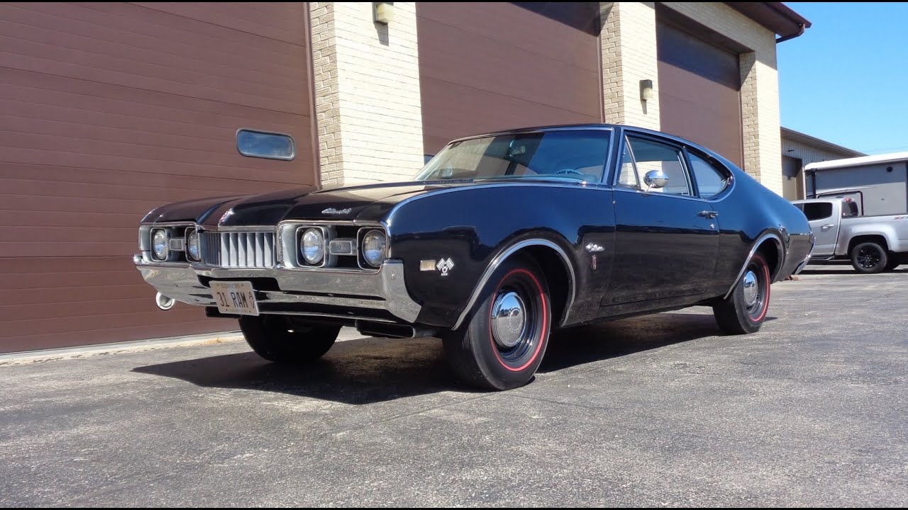 1968 Oldsmobile Olds Cutlass S W31 W-31 Ram Rod 350 in Blue & Ride - My Car Story with Lou Costabile