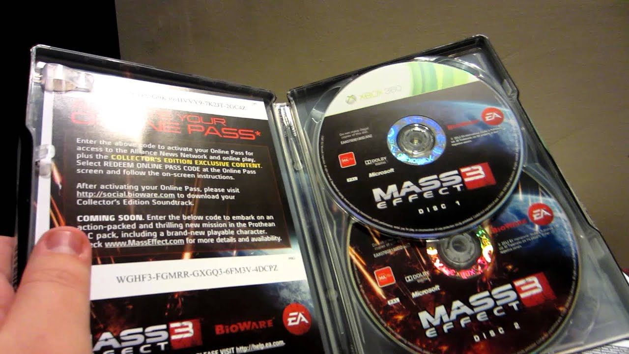 Mass Effect 3 N7 Collector's Edition Unboxing! (HD)