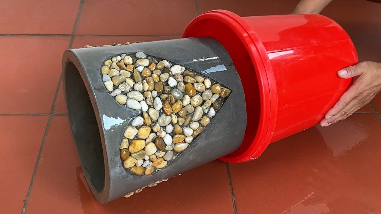 Creative ideas from pebbles - Make your own beautiful plant pots for your garden