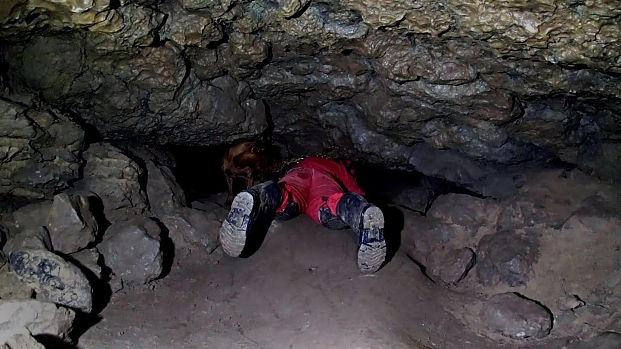 Eglwys Faen Cave, Brecon Beacons, South wales UK