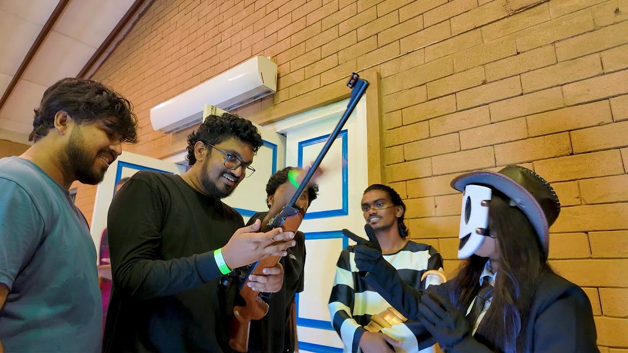 Day 360 : බෝයිස්ල එක්ක Comic Con 