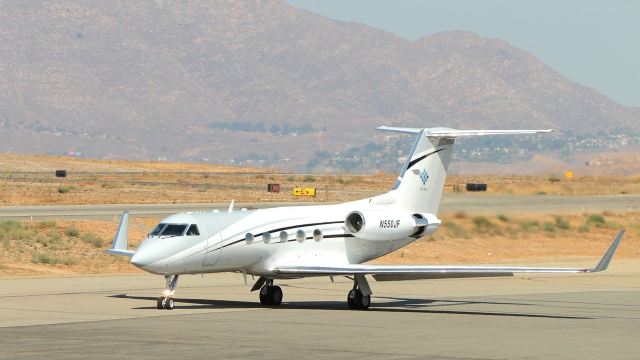 3x Gulfstream III - N550JF, N416WM & N337LR