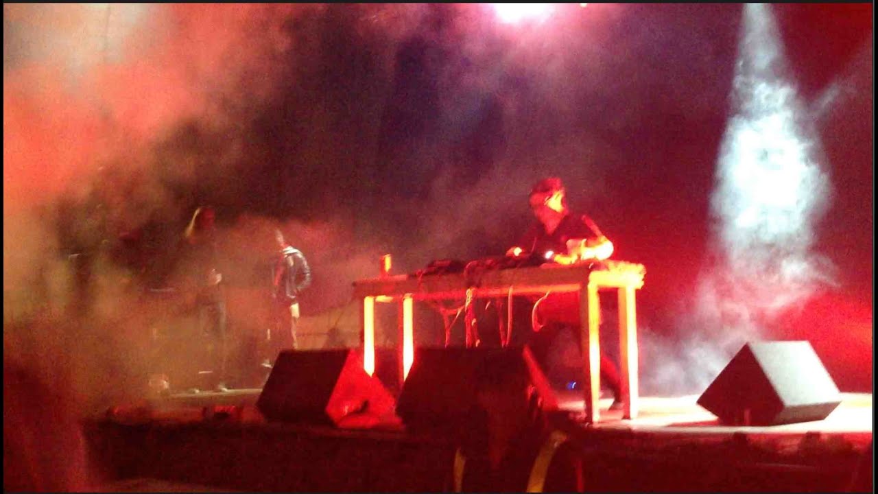 Skrillex - Glastonbury Festival 2013 - New Song Feat Ragga Twins