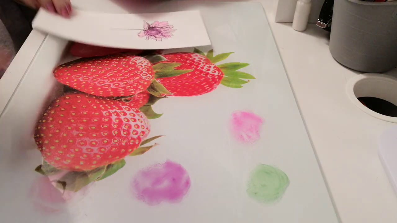 Test d'aquarelle et d'embossage à chaud avec les encres Action chalk ink.