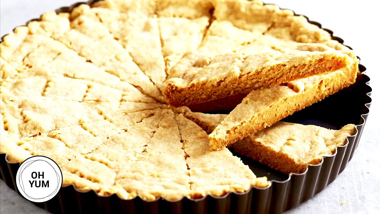 Professional Baker Teaches You How To Make SCOTTISH SHORTBREAD!