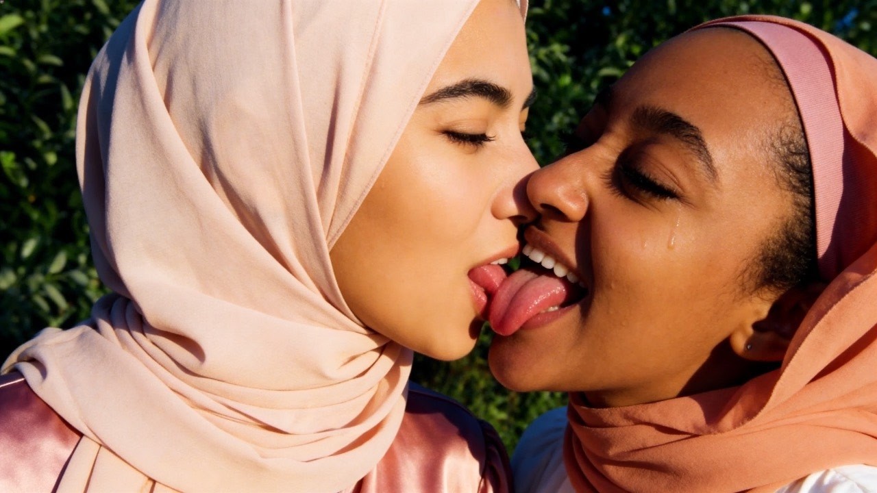 Lesbian Story — Habibi On Fire | Muslim WLW Pop Dance Anthem