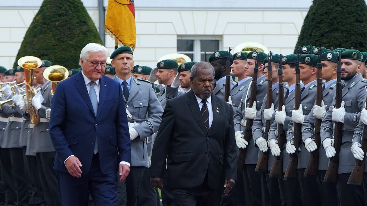 Ehrenbataillon - Generalgouverneur Papua-Neuguinea - militärische Ehren