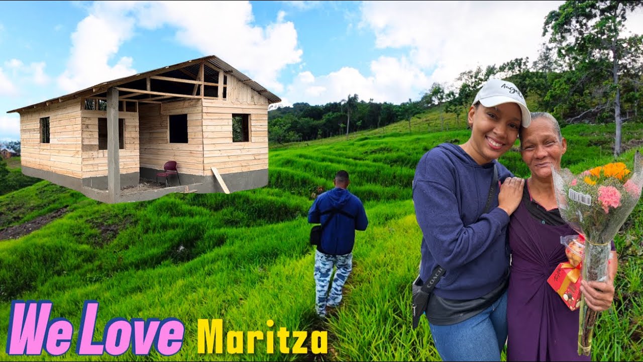 DOÑA MARITZA Recibe Flores En El MONTE SINAÍ. Los Muchachos Comieron Pavo 